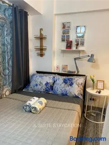 JL Suite Staycation near Venice Grand Canal Mall - Image 5
