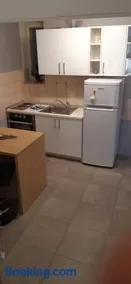 Cozy Apartment Mihaela with Balcony, Near Park Marjan & Old Town - Quiet Neighborhood - Image 2