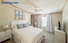 3br-2ba I amazing outdoors I close to everything - Image 4