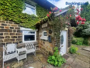 Hawkshead Cottage - Image 2
