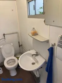Tiny house at the ecological swimming pool - Image 5