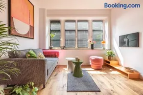 Boutique Studio Amsterdam near RAI and De Pijp - Image 2