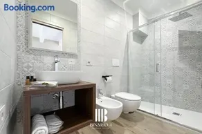 Binario 4 Rooms Suite - Image 5