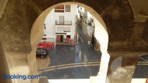 Hotel Palau dels Osset - Image 5