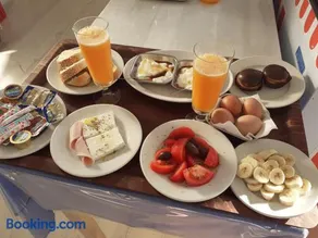 Hotel 3 Adelfia - Image 3