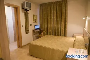 Hostal Casa Paco - Image 4