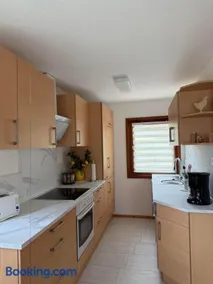 Casa accogliente e familiare con terrazza, barbecue e giardino | Vista sul giardino | Sono ammessi animali domestici - Image 3