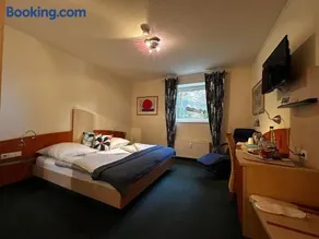 Fränkischer Hof Hotel Garni - Image 3