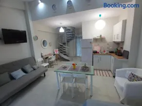Art Villa - Image 2