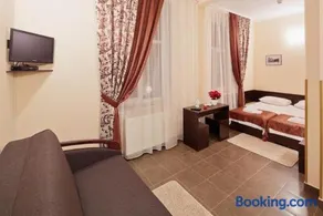 Sleeping hotel - Image 4