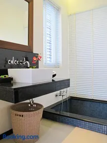 Villa 4 Bedrooms with private pool at Oxygen Bangtao - Image 5