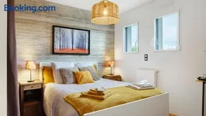 Chambre calme avec petit déjeuner - Image 1