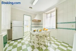 Apartamento centro Málaga y Playa de la Malagueta - Image 4