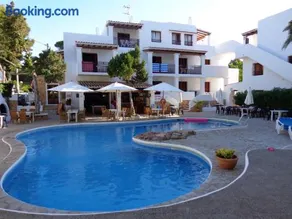 Apartamentos Los Pinares Benet - Image 4