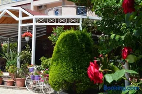 JB Hotel - Image 4