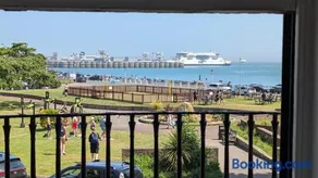 Grand Victorian Apartment with Sea Views & Balcony, Sleeps 5 - Image 4