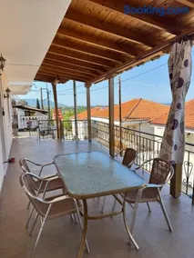 Pappous Guest House - Image 2