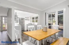 Loch Lomond Home Mountain Retreat Katoomba - Image 4