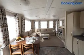 Mercury Yacht Harbour and Holiday Park - Image 2