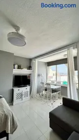 Studio with pool and sunrise view at 10 min beach walk - Image 4