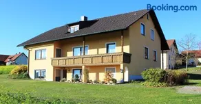 Ferienwohnung Träxler - Image 1