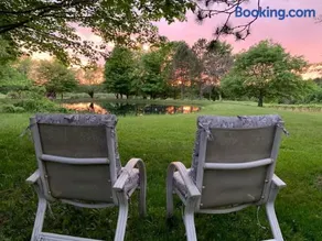 The Sansa Suite at Brants Apple Orchard - Image 3