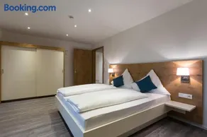 Boardinghouse E68 - Image 3