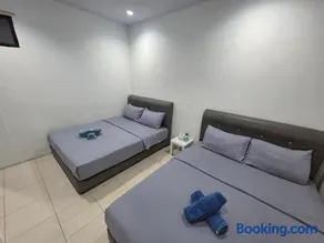 184 GURNEY DRIVE PENANG - Image 1
