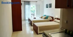 Asterias Hotel - Image 5