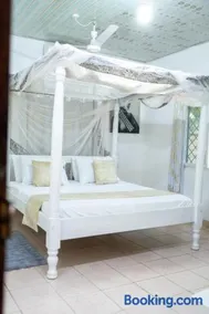 Cosy Garner Haven Watamu - Image 3