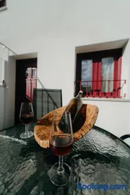 Uva Douro Houses - Casa Santana - Image 3