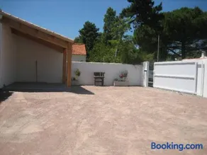 GU000-025 Charmante maison à La Guérinière en lisière du Bois des Éloux - Image 2