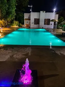 Villa Mouloud - Piscine partagée, nature et calme - Image 2