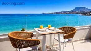 Aqua Vista- Villa Wave Seafront villa with private Jacuzzi & Panoramic sea view - Image 1