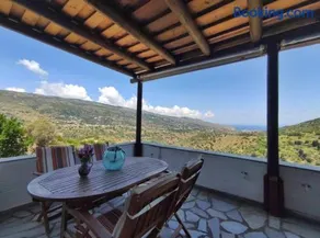 Village Sense, Pergola & Unlimited View - Image 1