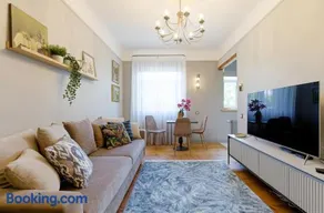 Quiet garden deluxe apartment - Image 2