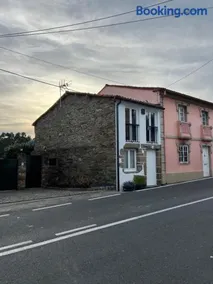 A Casiña do Rey Casita junto a la playa de Cabañas - Image 4
