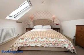 Granny's Attic at Cliff House Farm Holiday Cottages, - Image 2