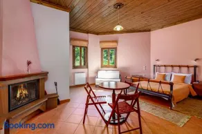 Zampakas Hotel Panorama - Image 4