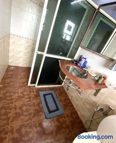 Dona Paula Apartment - Image 4