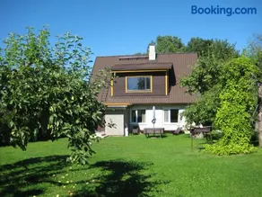 Piiri Holiday House - Image 1