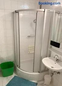 Schönes Apartment mit Pool&Sauna - Image 2
