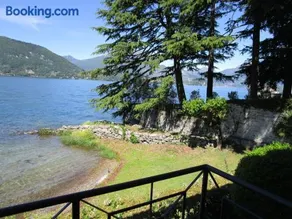 Lierna Beach Apartments - Image 3