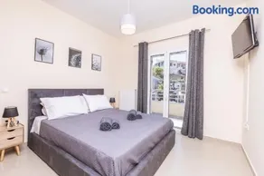 Kanalia View Apartment - Image 1