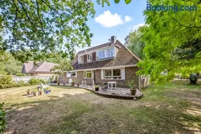 Whole guest house - Image 4