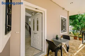 Creta Sea View 2BR Maisonette by ΜΡS - Image 2