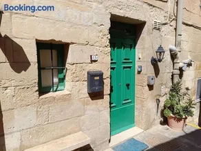 Kalkara Maisonette in the Alley - Image 2