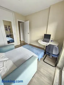 Quarto Aconchegante - Image 1
