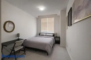 2024-Built 3BR Cambridge Townhome Sleeps 7 with Free Parking, WiFi, Full Kitchen, Laundry & Foosball - 8 Mins to African Lion Safari - Great for Families, Groups & Work Stays! - Image 3