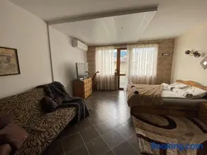 Studio Anastasia - Image 3